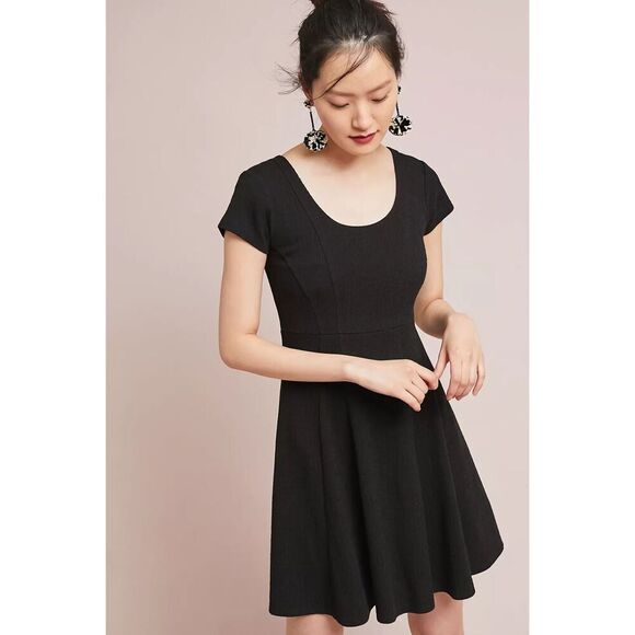 Anthropologie Dresses & Skirts - ANTHROPOLOGIE Maeve Black Regina Knit Scoop Neck Short Sleeve Mini Dress Size XS